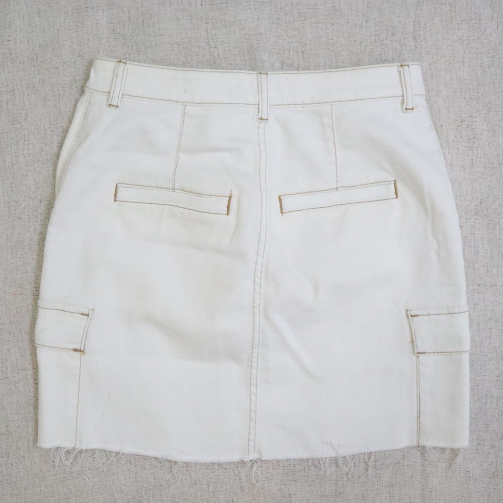 Hollister Ultra High Rise Contrast Stitch Denim Skirt NWT - Picture 10 of 10